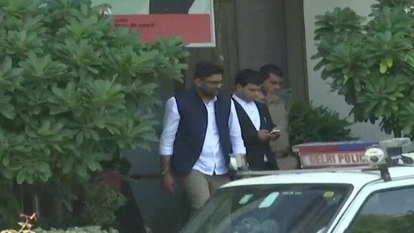 ଆପ୍ ଗୁଜୁରାଟ ମୁଖ୍ୟ ଗୋପାଳ ଇଟାଲିଆ ମୁକ୍ତ