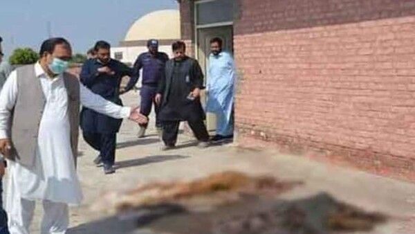 ପଞ୍ଜାବ ମେଡିକାଲ ଛାତ ଉପରୁ ମିଳିଲା ଦୁଇ ଶହରୁ ଉର୍ଦ୍ଧ୍ବ ମୃତଦେହ