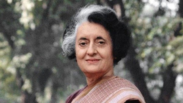 ଆଇରନ ଲେଡିଙ୍କୁ ମନେ ପକାଉଛି ସାରା ଦେଶ