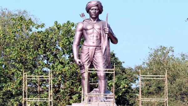 ଆଦିବାସୀଙ୍କର ଗୌରବ ବିର୍ସା ମୁଣ୍ଡା
