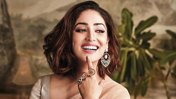 IASହେବାର ଦେଖୁଥିଲେ ସ୍ୱପ୍ନ, ଲ' ଛାଡି ଶିଖିଲେ ଅଭିନୟ, ଆଜି ବଲିଉଡର ପ୍ରସିଦ୍ଧ ଅଭିନେତ୍ରୀ