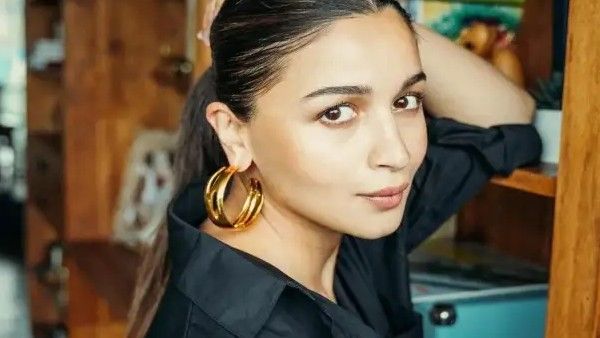 ମା'ହେବା ପରେ ପ୍ରଥମ ଥର ଏପରି ଫଟୋ ପୋଷ୍ଟ କଲେ ଆଲିଆ, ଫ୍ୟାନ୍ସ ଜଣାଇଲେ ଶୁଭେଚ୍ଛା