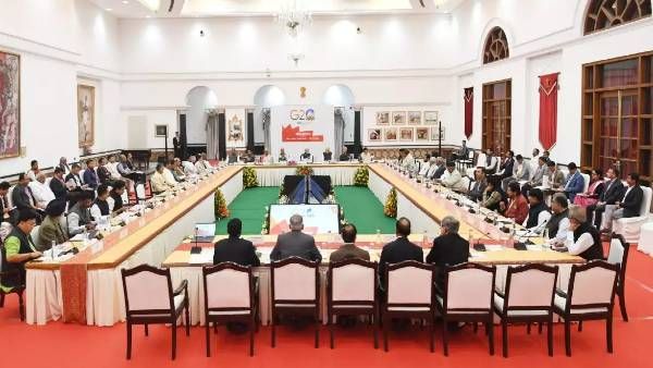ପ୍ରଧାନମନ୍ତ୍ରୀଙ୍କ ଅଧ୍ୟକ୍ଷତାରେ ଜି -20 ଶିଖର ସମ୍ମିଳନୀ ପାଇଁ ସର୍ବଦଳୀୟ ବୈଠକ
