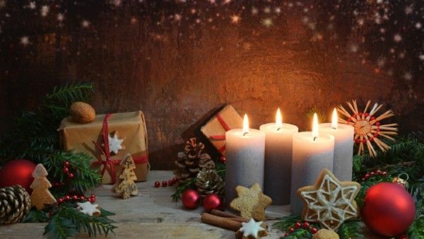 Christmas 2022: ଖ୍ରୀଷ୍ଟମାସ ଦିନ ଜାଳନ୍ତୁ ରଙ୍ଗୀନ୍ ମହମବତୀ, ଜୀବନରେ ସୁଖ ସମୃଦ୍ଧି ବୃଦ୍ଧି ପାଇବ