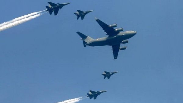 ଗଣତନ୍ତ୍ର ଦିବସ ପରେଡ୍ ରେ ସାମିଲ ହେବେ 50 ଏୟାରକ୍ରାଫ୍ଟ