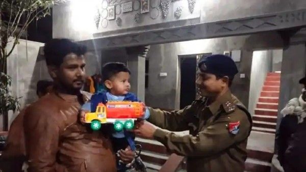 ଘରକୁ ଯାଇ ଖେଳନା ଫେରାଇଲା Indian Railway, ଜାଣନ୍ତୁ ଏହି ପୁରା ଘଟଣା