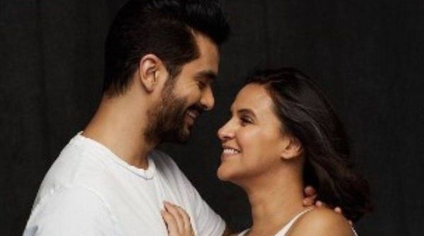 ନେହା ଧୁପିଆଙ୍କୁ ବିବାହ କରିବା ସମୟରେ ଅଙ୍ଗଦଙ୍କ ପାଖରେ ନଥିଲା ଟଙ୍କା ! ପିତାମାତା ଦେଇଥି ଏହି ଉପଦେଶ