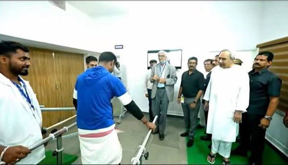 ଖୋର୍ଦ୍ଧା ଗୁରୁଜଙ୍ଗରେ ‘କୃତ୍ରିମ ଅଙ୍ଗ ନିର୍ମାଣ କେନ୍ଦ୍ର’ର ଲୋକାର୍ପଣ କଲେ ମୁଖ୍ୟମନ୍ତ୍ରୀ