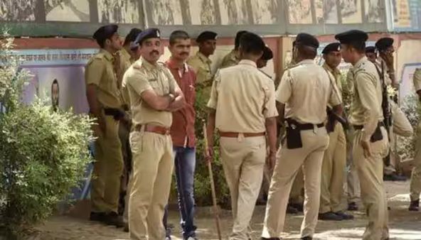 ପରୀକ୍ଷା ପାଇଁ କର୍ଫ୍ୟୁ କୋହଳ, ସ୍ୱତନ୍ତ୍ର ବ୍ୟବସ୍ଥା କରିବ ପ୍ରଶାସନ