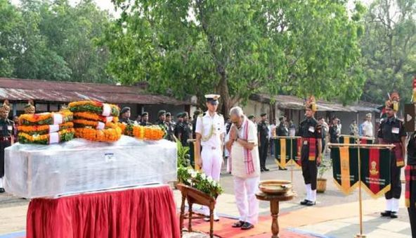 ଜନ୍ମମାଟିରେ ସହିଦ ଦେବାଶିଷଙ୍କ ପାର୍ଥିବ ଶରୀର, ଶେଷ ଦର୍ଶନ ପାଇଁ ଲୋକାରଣ୍ୟ ସମଗ୍ର ଅଞ୍ଚଳ