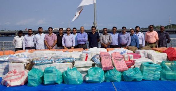 ୧୨ ହଜାର କୋଟି ଟଙ୍କାର ଡ୍ରଗ୍ସ ସିଜ୍ କଲା ଭାରତୀୟ ନୌସେନା