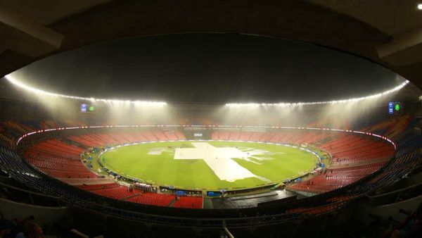 ଆଇପିଏଲ ଫାଇନାଲ: ଅହମ୍ମଦାବାଦରେ ପୁଣି ବର୍ଷା ବିଗାଡିଲା ଖେଳ, ମ୍ୟାଚ ବାତିଲ ହେଲେ କିଏ ହେବ ବିଜେତା ? ଜାଣନ୍ତୁ...