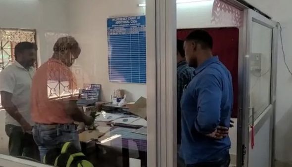 ଅତିରିକ୍ତ CSOଙ୍କ ଘରେ ଭିଜିଲାନ୍ସ, ଏକକାଳିନ ୭ଟି ସ୍ଥାନରେ ଚଢାଉ