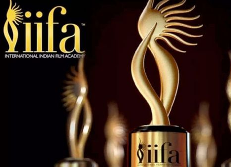 IIFA 2023:ହ୍ରିତିକ୍ ରୋଶନ ବେଷ୍ଟ ଆକ୍ଟର ଓ ଆଲିଆ ଭଟ୍ଟଙ୍କୁ ମିଳିଲା ଶ୍ରେଷ୍ଠ ଅଭିନେତ୍ରୀ ପୁରସ୍କାର