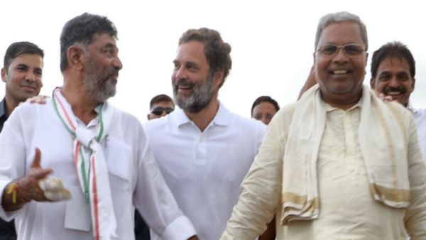 କଂଗ୍ରେସ ନେତା ରାହୁଲ ଗାନ୍ଧୀ, ସିଦ୍ଧରମୈାୟା ଏବଂ ଡି.କେ ଶିବକୁମାରଙ୍କ ବଢିଲା ସମସ୍ୟା, ଏହି ମାମଲାରେ ପଠାଯାଇଛି ସମନ