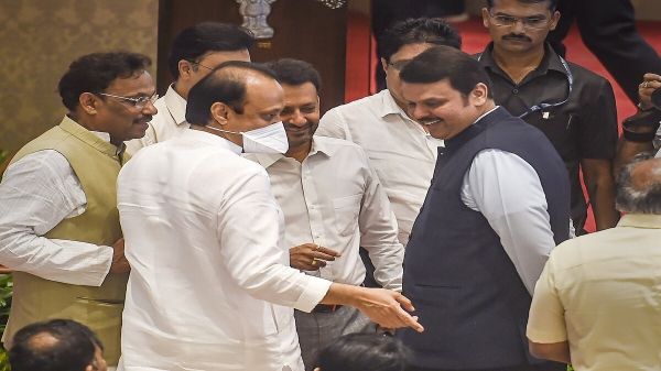 ମହାରାଷ୍ଟ୍ରରେ ମହା ନାଟକ: ଉପ-ମୁଖ୍ୟମନ୍ତ୍ରୀ ଭାବରେ ଶପଥ ନେଲେ ଅଜିତ ପାୱାର, ଆଣିଲେ ୪୦ ବିଧାୟକ