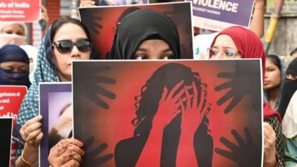 ମଣିପୁର ମହିଳାଙ୍କୁ ଉଲଗ୍ନ କରି ଚଲାଇବା ଘଟଣାର ହେବ ସିବିଆଇ ତଦନ୍ତ