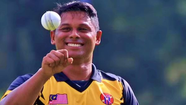 ବିଶ୍ୱ ରେକର୍ଡ: ଟି-20 କ୍ରିକେଟରେ ଏମିତି କଲେ ମାଲେସିଆ ବୋଲର, ପୂର୍ବରୁ କେହି କେବେ କରିପାରି ନାହାନ୍ତି