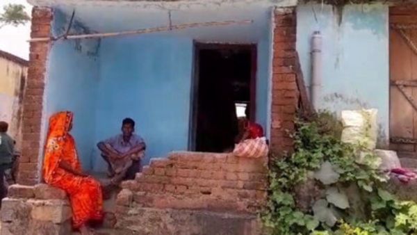 ଭାଇ ସାଜିଲା ଭାଇର ହତ୍ୟାକାରୀ: ମଝିଆ ଭାଇର ଚୋଟରେ ଆଖି ବୁଜିଲା ସାନ ଭାଇ