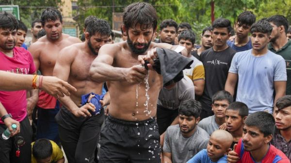 Big Breaking: ଭାରତୀୟ କୁସ୍ତି ମହାସଂଘ ସଦସ୍ୟତାକୁ ନିଲମ୍ବନ କଲା UWW