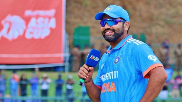 ଏସିଆ କପ୍ ଫାଇନାଲ: ଫାଇନାଲ ମ୍ୟାଚରେ ଟସ୍‌ ହାରିଲେ ରୋହିତ୍, ଶ୍ରୀଲଙ୍କାର ପ୍ରଥମ ବ୍ୟାଟିଂ