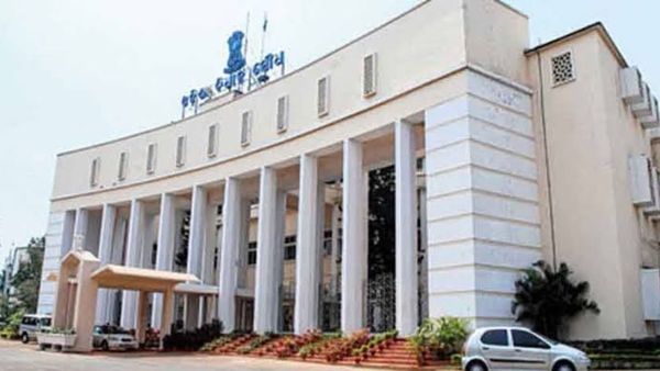 Monsoon session: ଗୃହରେ ଲାଗି ରହିଛି ଅଚଳାବସ୍ଥା, ଆଜି ସ୍ୱାଭାବିକ ହେବା ନେଇ ଆଶା