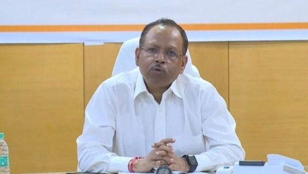 ମୁଖ୍ୟ ଶାସନ ସଚିବ ପ୍ରଦୀପ କୁମାର ଜେନାଙ୍କୁ ଡେଙ୍ଗୁ, କ୍ୟାପିଟାଲ ହସ୍ପିଟାଲରେ ଭର୍ତ୍ତି