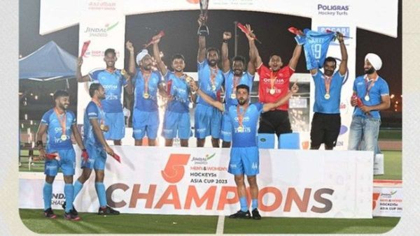 ହକି ଏସିଆ କପ୍ ଫାଇନାଲ : ସୁଟ ଆଉଟରେ ପାକିସ୍ତାନକୁ ୨-୦ ରେ ପରାସ୍ତ କରି ଭାରତ ଚମ୍ପିୟାନ