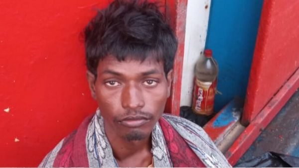 ସମୁଦ୍ର ମଝିରେ ବୋଟରେ ଚଢିଲା ସନ୍ଦିଗ୍ଧ ଯୁବକ, ଭୟଭୀତ ମତ୍ସ୍ୟଜୀବୀ