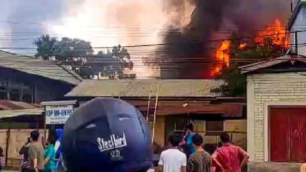 ମଣିପୁର ହିଂସା: ଡାକ୍ତରଖାନାରେ ପଡିରହିଛି ୯୬ ମୃତ ଦେହ, ଭୟରେ ଝିଅ ଶବ ନେଉ ନାହିଁ ବାପା