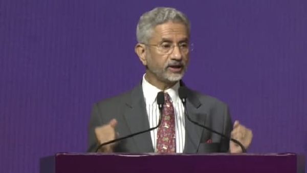 କତାରରେ ଫାଶୀଦଣ୍ତ ପାଇଥିବା ୮ ପୂର୍ବତନ ନୌସେନା ଅଧିକାରୀଙ୍କ ପରିବାରକୁ ଭେଟିଲେ ଏସ୍ ଜୟଶଙ୍କର