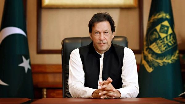 ଇମ୍ରାନଙ୍କୁ ଝଟକା, ଲଢ଼ିପାରିବେ ନାହିଁ ୨୪ରେ ନିର୍ବାଚନ