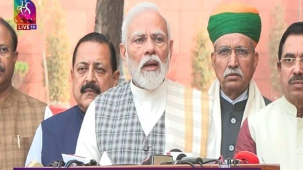 ବାର୍-ବାର୍ ମୋଦୀ ସରକାର, ବିଜୟରେ ଉତ୍ସାହିତ ବିଜେପି ସାଂସଦ ସଦନରେ କଲେ ନାରାବାଜି