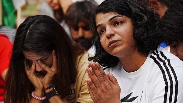 WFIର ଅଧ୍ୟକ୍ଷ ହେଲେ ବ୍ରିଜଭୂଷଣଙ୍କ ସହଯୋଗୀ, କୁସ୍ତିରୁ ଅବସର ନେଲେ ସାଷୀ