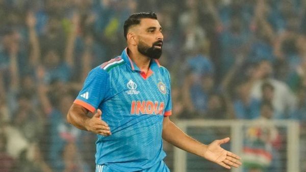 ICC Player of The Month: ସର୍ଟଲିଷ୍ଟରେ ମହମ୍ମଦ ଶାମି, ଜାଣନ୍ତୁ ଅନ୍ୟ ୨ ଖେଳାଳି କିଏ?