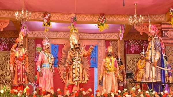 କଂସ ହସରେ ଥରୁଛି ମଥୁରା ନଗରୀ, ବାଲ୍ୟଲୀଳା କରି ରାକ୍ଷସ ନିହତ କରୁଛନ୍ତି ଶ୍ରୀକୃଷ୍ଣ