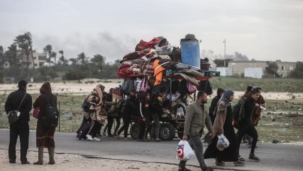 ଥମୁନି ମଧ୍ୟପ୍ରାଚ୍ୟ ଯୁଦ୍ଧ, ଖାଦ୍ୟ ଅଭାବରୁ ୪ ଜଣରୁ ଜଣଙ୍କର ଯାଉଛି ଜୀବନ