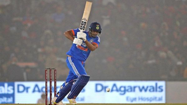 IND vs AFG: ଶିବମ୍ ଦୁବେ, ହାର୍ଦ୍ଦିକ ପାଣ୍ଡ୍ୟାଙ୍କ ପାଇଁ ବିପଦ ହୋଇପାରନ୍ତି କି ? T-20 ରେ ପ୍ରଦର୍ଶନ ଦ୍ୱାରା ସସପେନ୍ସ...