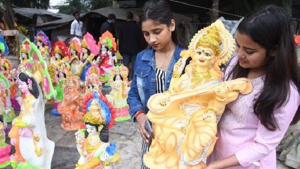 ଆଜି ପବିତ୍ର ବସନ୍ତ ପଞ୍ଚମୀ, ସବୁଠି ଚାଲିଛି ମାଆ ବିଦ୍ୟାଦାତ୍ରୀଙ୍କ ପୂଜାର୍ଚ୍ଚନା