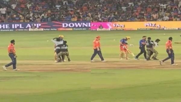 ପଡିଆ ମଝିରେ ବିରାଟଙ୍କ ପାଦ ଛୁଇଁଲେ ପ୍ରଶଂସକ; ଭିଡ଼ିଓ ଭାଇରାଲ୍