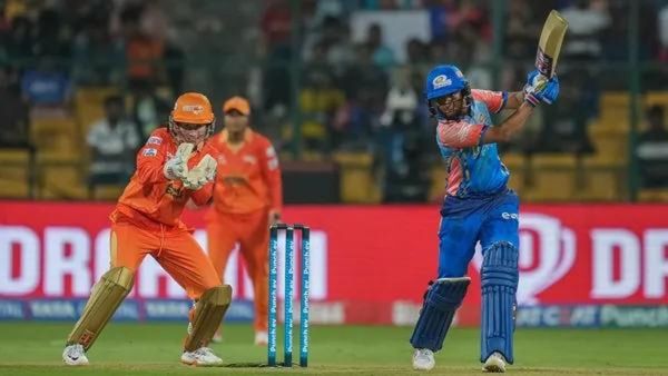 WPL 2024: ହରମାନପ୍ରୀତଙ୍କ ବିସ୍ଫୋରକ ବ୍ୟାଟିଂ, ଗୁଜୁରାଟକୁ ୭ ୱିକେଟରେ ପରାସ୍ତ କରି ପ୍ଲେ ଅଫରେ ମୁମ୍ବାଇ ଇଣ୍ଡିଆନ୍ସ