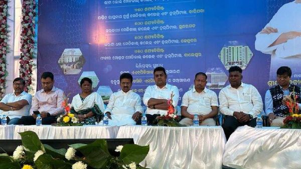 ସ୍ୱାସ୍ଥ୍ୟକ୍ଷେତ୍ରରେ ଯୋଡ଼ି ହେଲା ନୂଆ ଅଧ୍ୟାୟ, 5 ମେଡିକାଲ କଲେଜ ଓ ହସ୍ପିଟାଲର ଉଦଘାଟନ କଲେ ମୁଖ୍ୟମନ୍ତ୍ରୀ