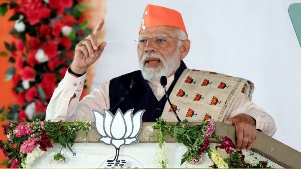 ଧାରା ୩୭୦ ଉଚ୍ଛେଦ ହେବା ପରେ ପ୍ରଥମ ଥର ଶ୍ରୀନଗରରେ ପହଞ୍ଚିଲେ ପ୍ରଧାନମନ୍ତ୍ରୀ