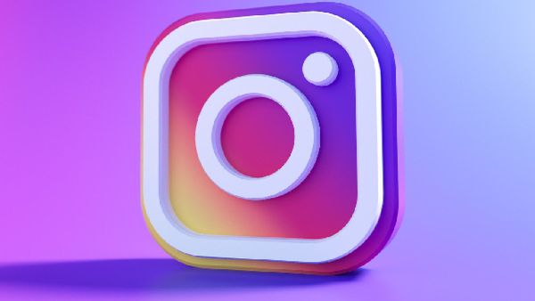 ଫେସବୁକକୁ ପଛରେ ପକାଇଲା Instagram, ହେଲା ଦୁନିଆର Number 1 App