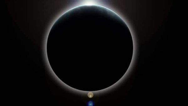 Chandra Grahan 2024: ହୋଲି ଦିନ ଲାଗିବା ପାଇଁ ଯାଉଛି ଚନ୍ଦ୍ର ଗ୍ରହଣ, ଭୁଲରେ କରନ୍ତୁ ନାହିଁ ଏହି କାର୍ଯ୍ୟ