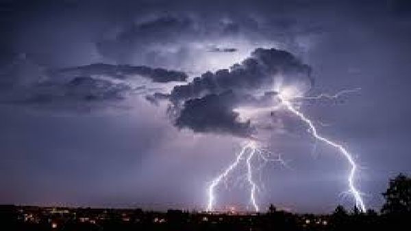 Weather Update: ଘଡ଼ଘଡ଼ି ବିଜୁଳି ସହ ବର୍ଷା ସମ୍ଭାବନା, ଏହି 11 ଜିଲ୍ଲାକୁ ସତର୍କ ସୂଚନା