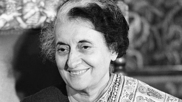 ପୂର୍ବତନ ପିଏମ ଇନ୍ଦିରା ଗାନ୍ଧୀ ସ୍ୱିସ୍ ବ୍ୟାଙ୍କରୁ ଉଠାଇଥିଲେ ୬୦ କୋଟି ଟଙ୍କା ! ସ୍ୱିଜରଲ୍ୟାଣ୍ଡ ସଂସଦରେ ଉଠିଥିଲା ଏହି ବିଷୟ