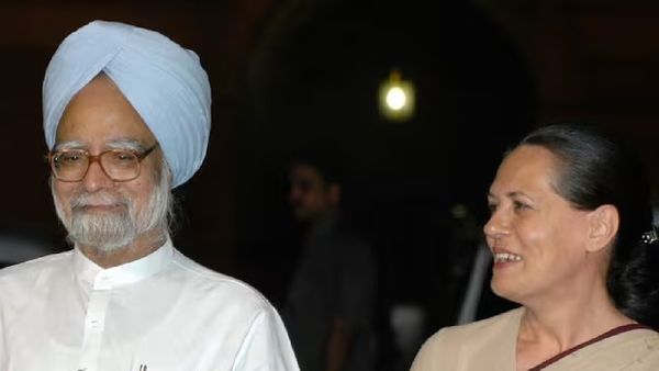 ମନମୋହନ ସିଂଙ୍କ ନିଷ୍ପତ୍ତି ବଦଳାଉଥିଲେ ସୋନିଆ ଗାନ୍ଧୀ, ୟୁପିଏ ସରକାର ଉପରେ ବଡ ଖୁଲାସା କଲେ ଆରପି ସିଂ