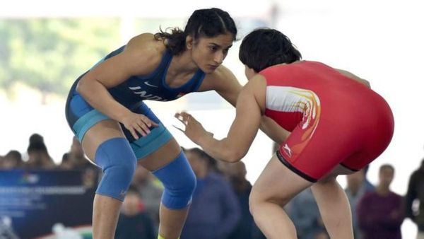 Paris Olympic 2024: କୁସ୍ତି ଯୋଦ୍ଧା ଭିନେଶ ଫୋଗାଟଙ୍କୁ ଅଲିମ୍ପିକ୍ ଟିକେଟ, ଆଉ କାହାକୁ  ଅଲିମ୍ପିକ୍ ଟିକେଟ ?