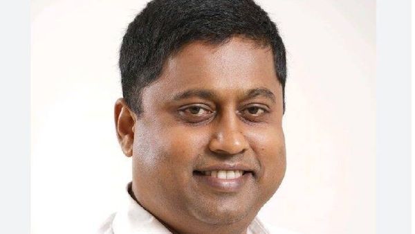 ଟିକେଟ କଟିବା ପରେ ବିଜେଡିରୁ ଇସ୍ତଫା ଦେଲେ ଅନୁଭବ